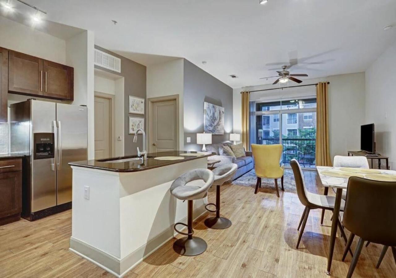 Inviting 2Br - Gym, Pool, Biz Center & Free Parking! Walk 2 Nrg Stadium! Near Med Ctr, Galleria, & Rice Village ฮูสตัน ภายนอก รูปภาพ